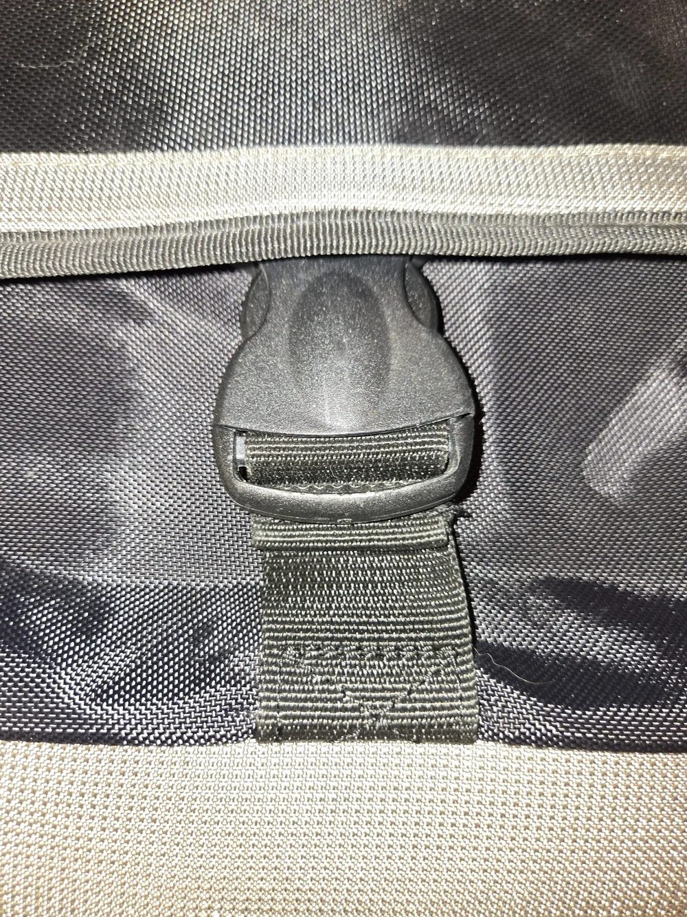 Targus Black and Gray 17